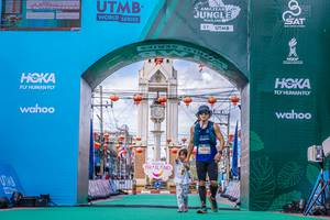 BIB: 3034
                            <button type="button" onclick="openModal(21777820)" class="btn btn-primary btn-sm float-right btn-popup" data-toggle="modal" data-target=".modal-high-quality">
                        <i class="fas fa-shopping-cart"></i> Add to Cart
                    </button>
                                            <button type="button" onclick="isThisMe(21777820, true)" class="btn btn-success btn-sm float-right btn-popup btn-isme hidden" data-toggle="tooltip" data-placement="bottom" title="นี่คือรูปของคุณใช่ไหม คลิกที่นี่เพื่อเอาเข้าอัลบั้ม">
                        <i class="fas fa-plus"></i> Add to album
                    </button>
                    <button type="button" onclick="isThisMe(21777820, false)" class="btn btn-warning btn-sm float-right btn-popup btn-isnotme hidden">
                        <i class="fas fa-ban"></i> Remove from album
                    </button>